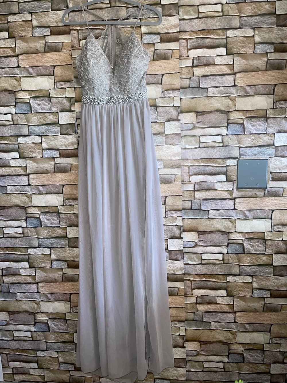 Elegant Beaded Lace Bodice Spaghetti Strap Maxi Dress in Light Gray